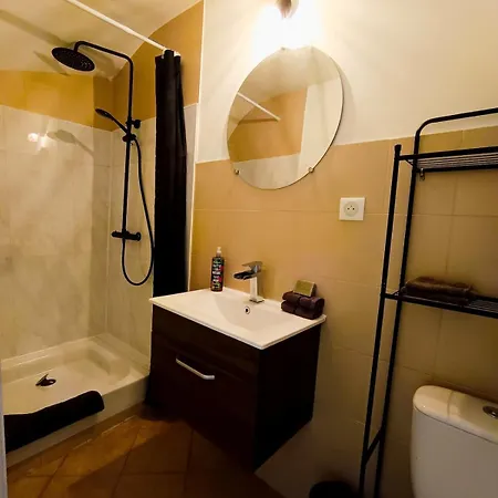 Entre Montagne Et Lavande - Maison Provencale