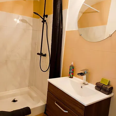 Entre Montagne Et Lavande - Maison Provençale